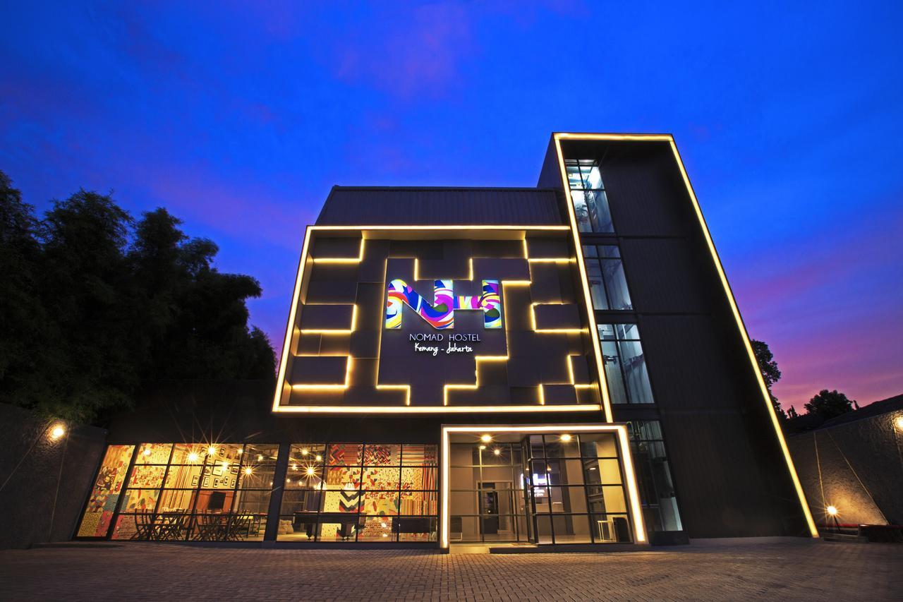 Nomad Hostel Kemang Jakarta Ngoại thất bức ảnh