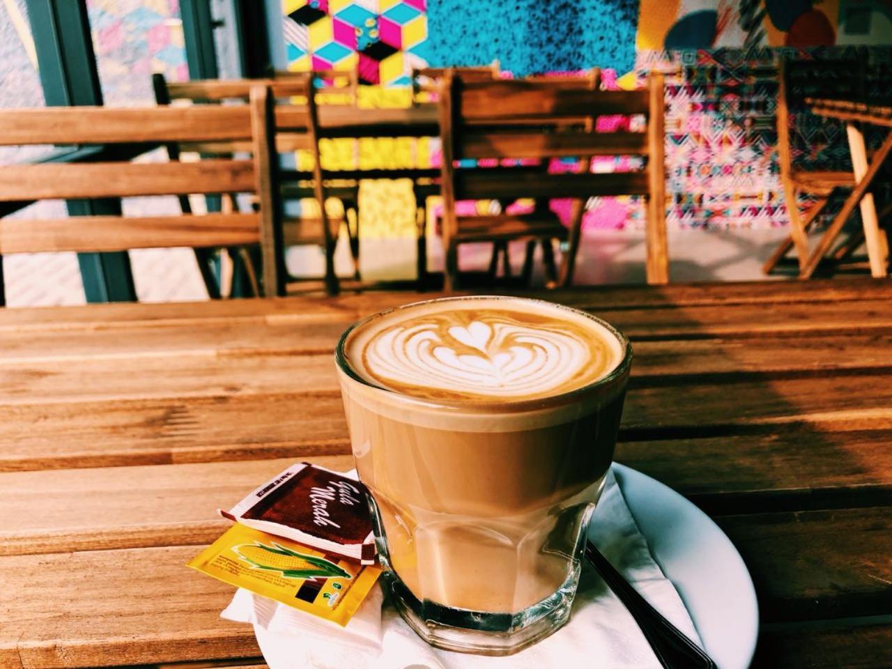 Nomad Hostel Kemang Jakarta Ngoại thất bức ảnh