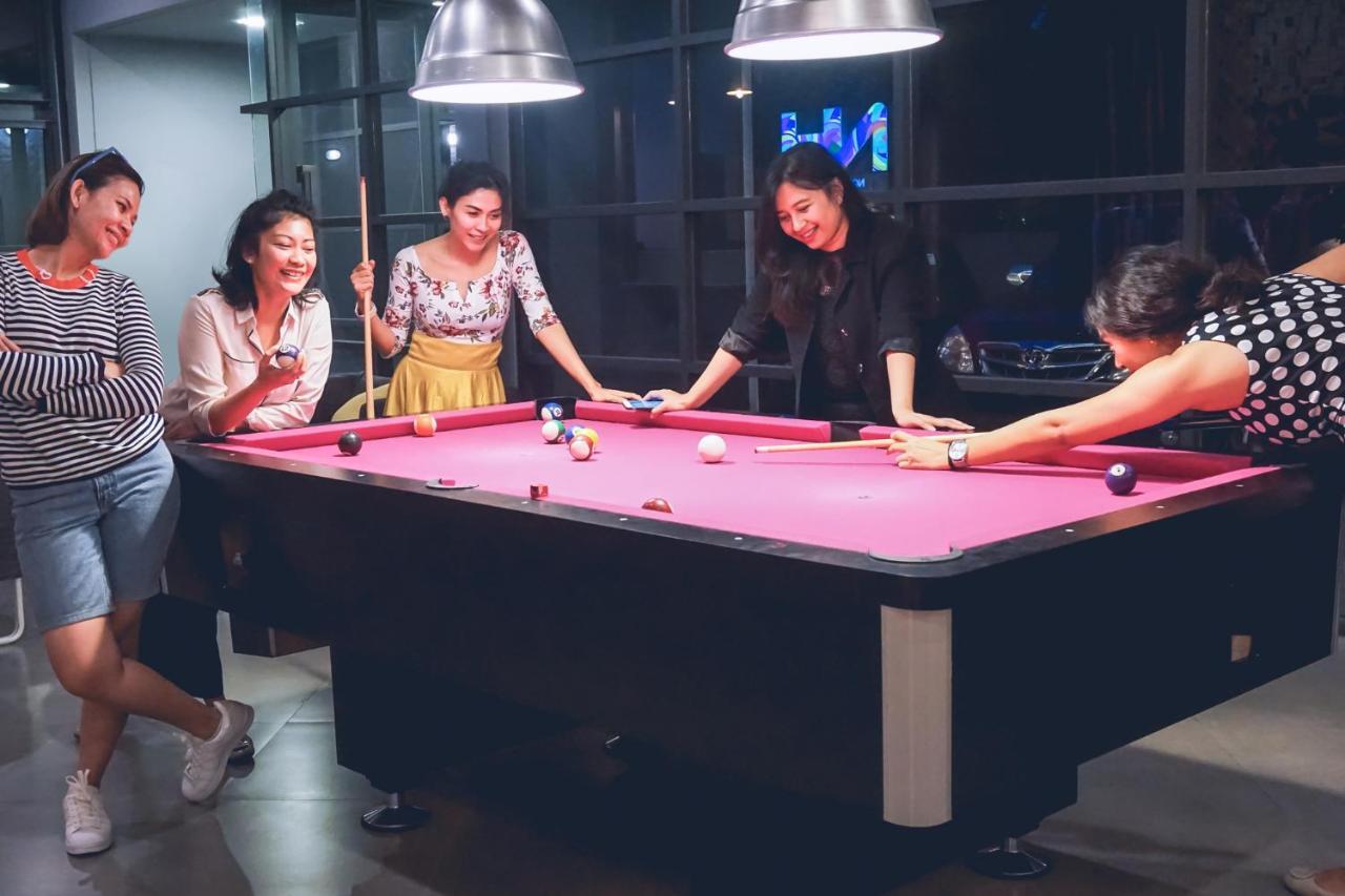 Nomad Hostel Kemang Jakarta Ngoại thất bức ảnh